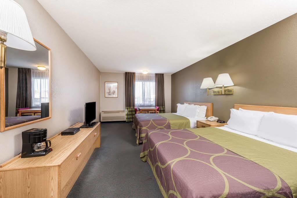 Hotel Super 8 By Wyndham Bernalillo Extérieur photo