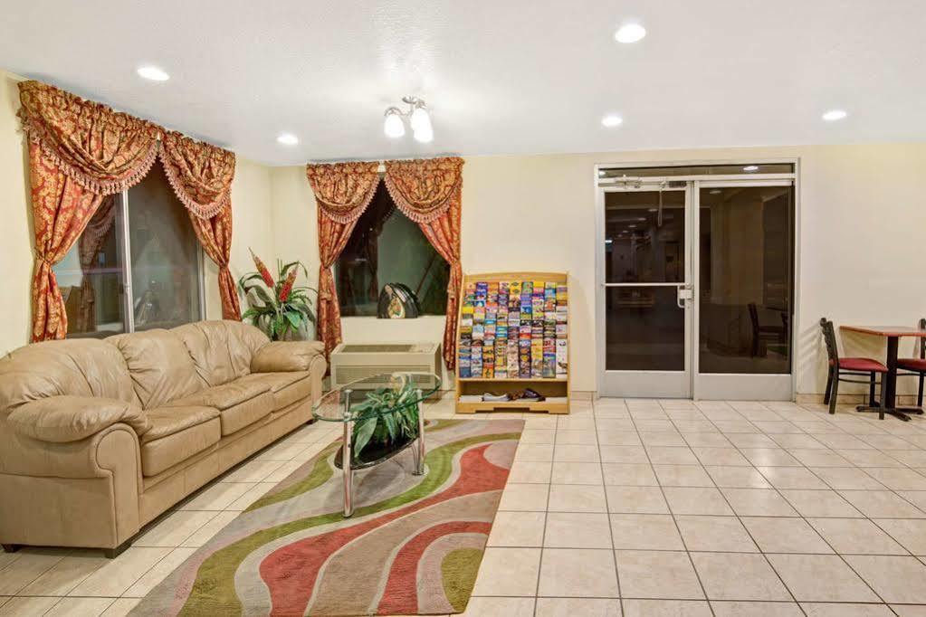 Hotel Super 8 By Wyndham Bernalillo Extérieur photo