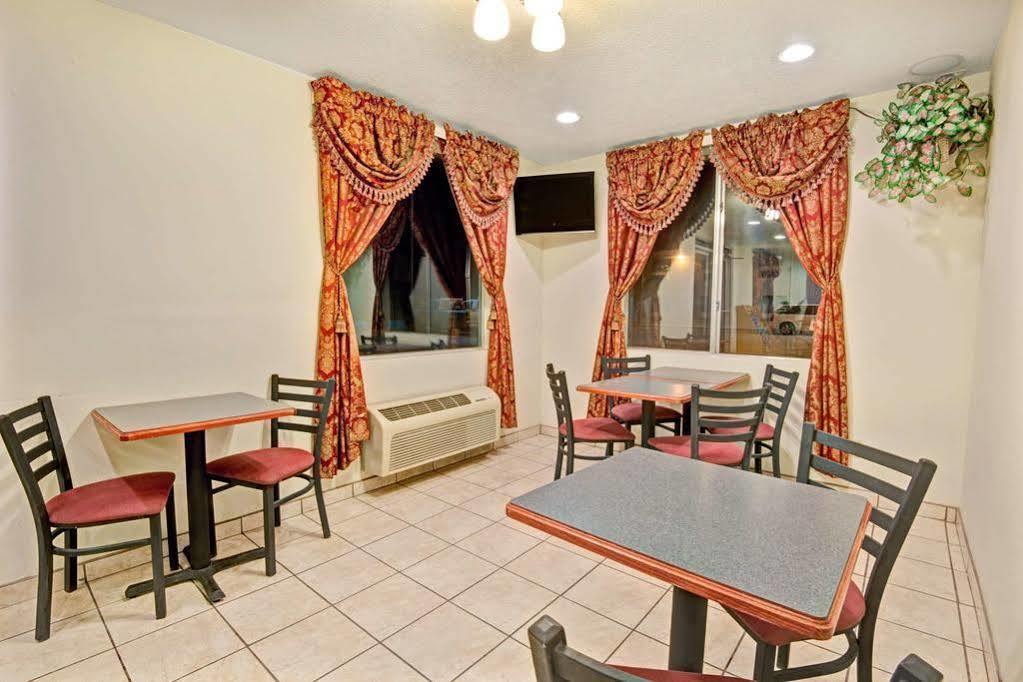 Hotel Super 8 By Wyndham Bernalillo Extérieur photo